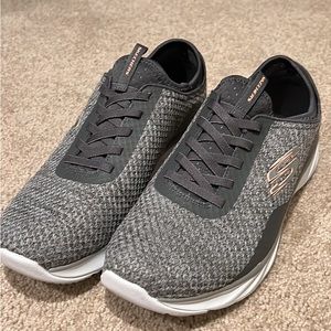 COPY - Skechers memory foam size 8